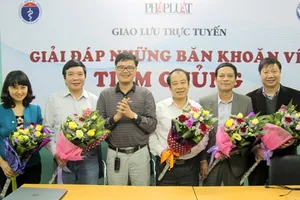 Có hay không việc độc quyền nhập khẩu vaccine?