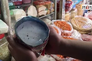 Cách chọn chả lụa ăn tết chất lượng và không có hàn the 