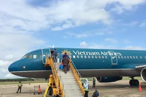 Điều chỉnh nhiều chuyến bay đến sân bay Liên Khương, Cam Ranh