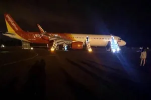 Máy bay đi Buôn Ma Thuột gặp sự cố, sáu hành khách nhập viện