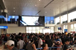 Vietnam Airlines bố trí lại 13 quầy check-in cao điểm Tết