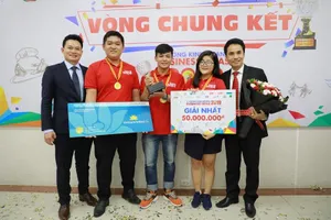3 sinh viên ĐH Kinh tế giành giải nhất ý tưởng kinh doanh lạ