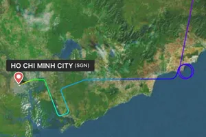 Vietnam Airlines lên tiếng chuyến bay bị chậm do chờ 1 khách