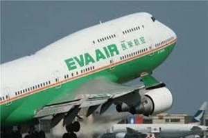 Tiếp viên hãng Eva lại đình công, hàng loạt chuyến bay bị hủy