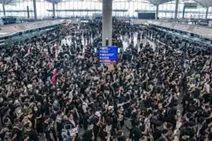 Nhiều chuyến bay từ Việt Nam đến Hong Kong vẫn bị hủy