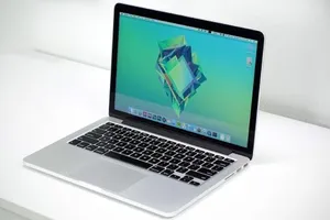 Cấm mang máy tính xách tay 15 inch Macbook Pro lên máy bay