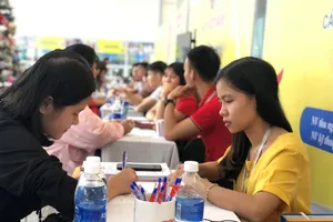 Làm việc trong ngày tết có thể được trả 1,6 triệu đồng/ngày