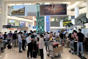 Giám đốc BV Bạch Mai vào TP.HCM điều trị bệnh nhân COVID-19 nặng