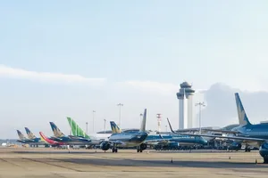 Sân bay Tân Sơn Nhất lọt top 10 sân bay phục vụ 20-25 triệu khách 