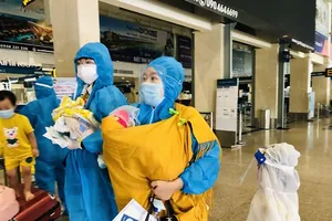 Quảng Bình đón bà bầu về quê sinh con