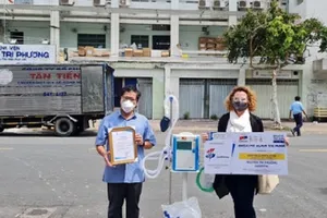 Doanh nghiệp châu Âu ủng hộ 150.000 USD mua thiết bị y tế chống dịch