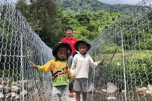 Tặng 2 cây cầu dân sinh tại huyện miền núi Nam Trà My