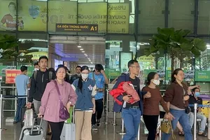 3,8 triệu khách qua sân bay Tân Sơn Nhất dịp Tết