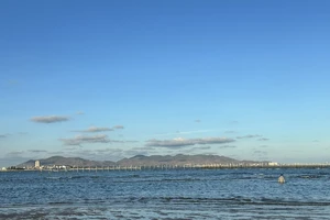 Về Đồi Nhái, Vũng Tàu giải nhiệt, vào đăng bắt cá đêm trăng