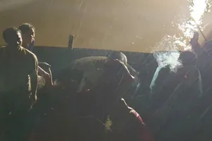 Đang chạy tàu cá vừa mua về thì bị chìm trên biển