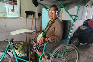 Công an xác minh việc khách dùng 1 triệu tiền giả mua vé số