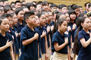 Hiệu trưởng Trường Marie Curie gửi thư xin lỗi học trò