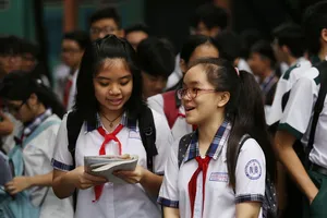Thi tuyển sinh 10 TP.HCM: Điểm thi thấp bất ngờ!