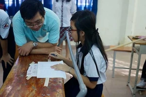 Lời dặn dò hài hước của thầy đối với trò trước kỳ thi