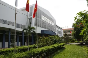 Hàng trăm sinh viên có thể bị xóa tên do chưa nộp bằng THPT