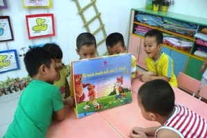 Hỗ trợ hơn 7 tỉ đồng cho nhóm trẻ ngoài công lập ở TP.HCM 