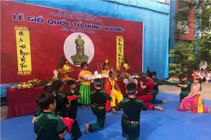 Nhiều trường học tổ chức trang trọng lễ Giỗ tổ Hùng Vương 