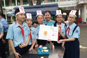 Học trò hứng thú với tiết học Hóa 4.0 