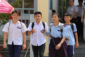  Đề thi Toán TP.HCM: Không đánh đố, sẽ nhiều điểm 7, 8