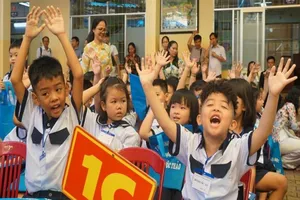 1001 cung bậc cảm xúc của học sinh lớp 1 trong ngày tựu trường