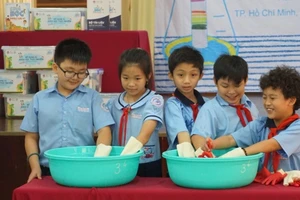 'Bật mí' bí quyết giúp học sinh đam mê khám phá khoa học