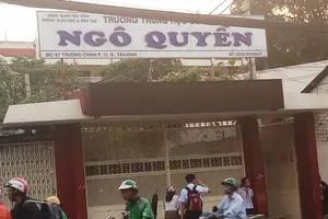 Bắt HS xin lỗi công khai: Trường Ngô Quyền phải kiểm điểm