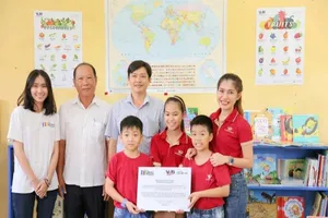 8 thư viện cùng hơn 8000 cuốn sách cho học sinh miền Tây