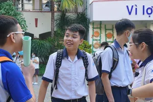 Đề thi các môn chuyên trong kỳ thi tuyển sinh 10