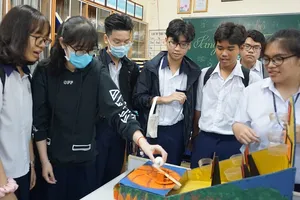 Từ 1-11, không còn phê bình học sinh trước lớp, trước trường