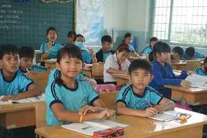 Thực hư việc học sinh bị buộc học thêm ngoài giờ ở Củ Chi