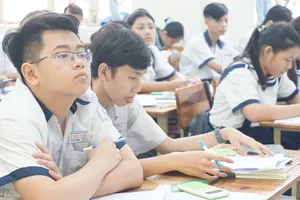 TP.HCM: Hơn 45.000 chỉ tiêu cho học sinh rớt lớp 10 công lập