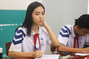 TP.HCM: Hướng dẫn thu học phí khi HS tạm dừng đến trường