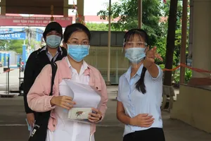 Thi tốt nghiệp THPT: Thí sinh thoải mái, sẵn sàng với bài thi tổ hợp