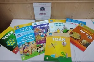 TP.HCM chỉ đạo khẩn tạo mọi điều kiện phát hành SGK cho năm học mới