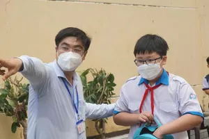 Hơn 3.500 sĩ tử chạy đua vào lớp 6 trường THPT chuyên Trần Đại Nghĩa