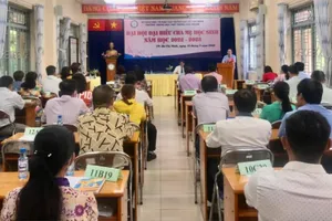 Cấm lợi dụng danh nghĩa Ban đại diện cha mẹ học sinh để thu các khoản ngoài quy định