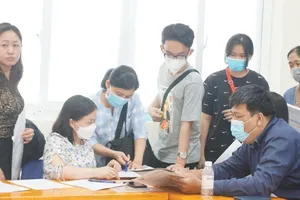 Học sinh lớp 10 có được chuyển đổi môn học lựa chọn?