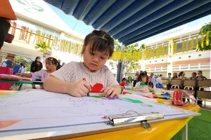 Trẻ mầm non TP.HCM thi vẽ