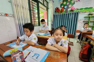 Bỏ sổ hộ khẩu, làm sao tránh gian lận trong tuyển sinh?