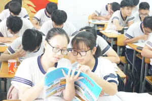 Thi tốt nghiệp THPT: Thí sinh được mang vật dụng nào vào phòng thi ?