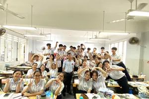 Nam sinh đạt điểm 10 môn toán tại TP.HCM đam mê đọc sách