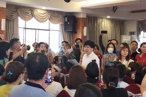 Apax mất khả năng hoàn phí do 'phụ huynh bao vây trung tâm đang hoạt động'?