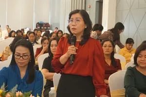 Trẻ mẫu giáo làm quen tiếng Anh: 'Trung tâm không làm đúng, mạnh dạn cắt hợp đồng'