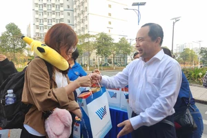 ‘Hành trình mùa xuân’ đưa 225 sinh viên về quê đón Tết