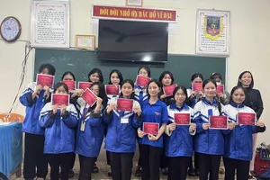 Thêm yêu Tết Việt với 'Tết này con đã lớn khôn'